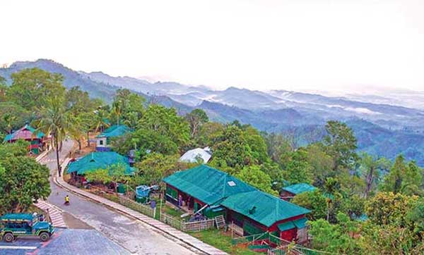 সবচেয়ে কম খরচে ১০টি দেশ ভ্রমণ করতে পারবেন!