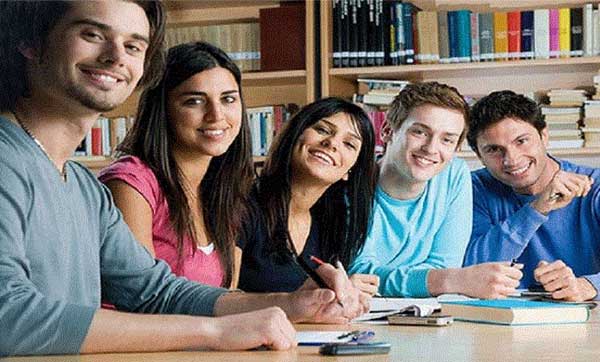 পড়াশোনা শেষে ব্রিটেনে থাকতে পারবেন বিদেশি শিক্ষার্থীরা