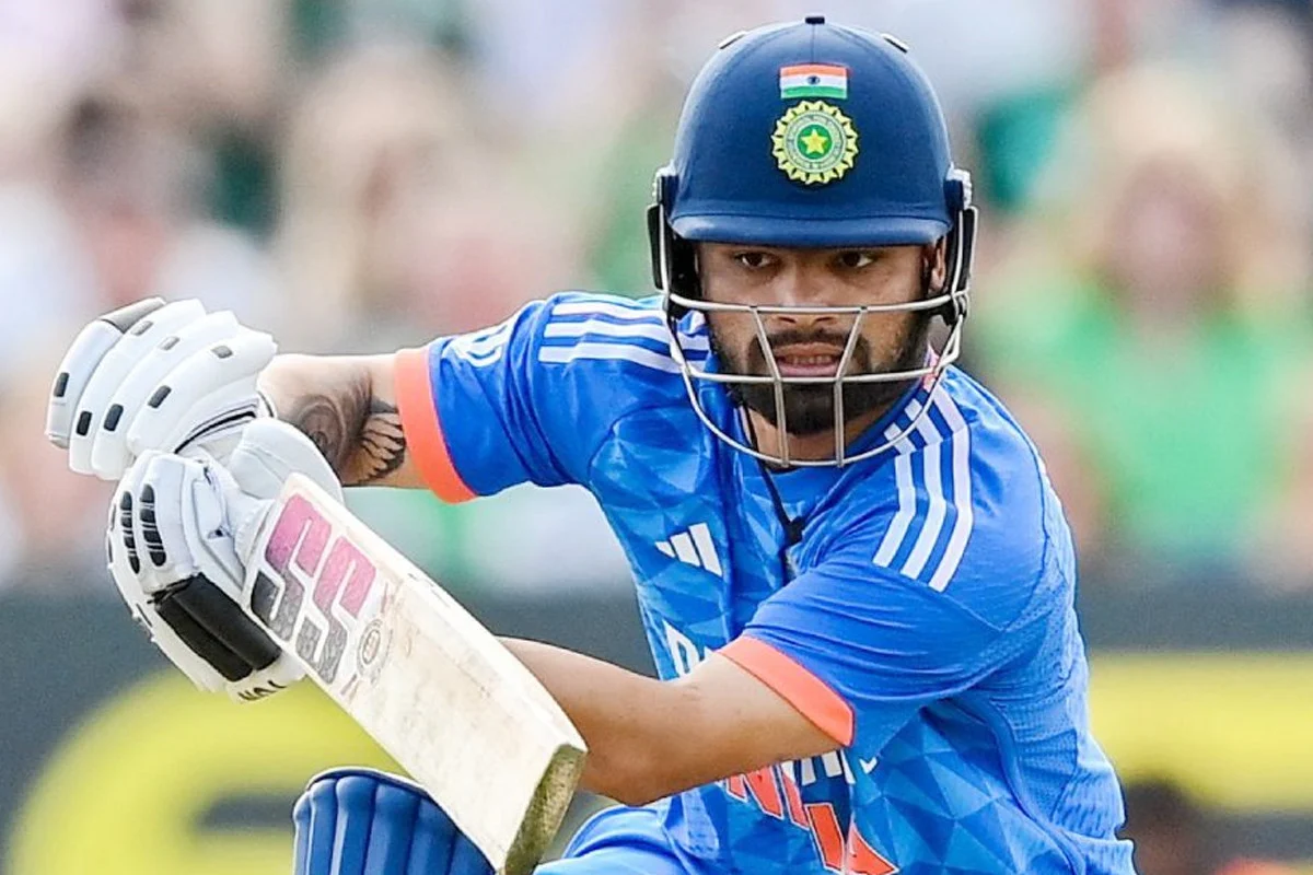 বিশ্বকাপে মাঝপথে দল ছেড়ে গেলেন ভারতীয় ক্রিকেটার