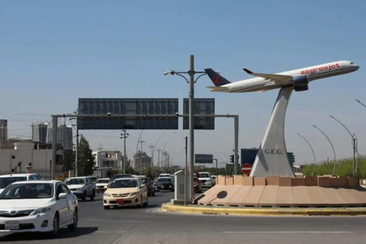 পাল্টা হামলার আশঙ্কায় ইসরায়েলের আকাশসীমা বন্ধ ঘোষণা