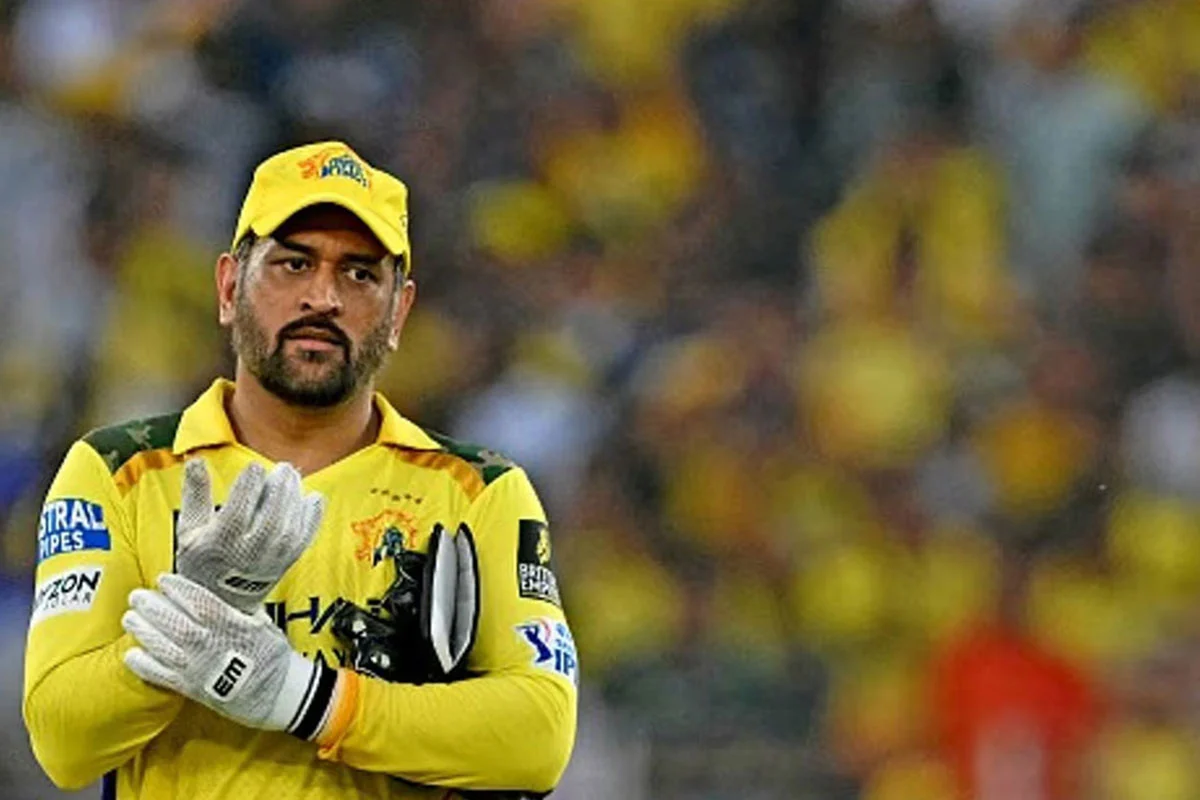 আবাসিক প্লটে জমির অপব্যবহার, আইনি জালে ধোনি