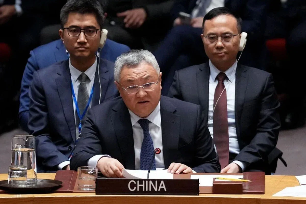 মধ্যপ্রাচ্যে রেড লাইন অতিক্রম নয়: চীনের কড়া হুঁশিয়ারি