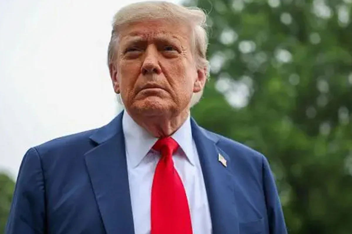 ‘অনন্তকাল’ যুদ্ধ চালানোর মতো অস্ত্রের মজুত আমেরিকার আছে : ট্রাম্প