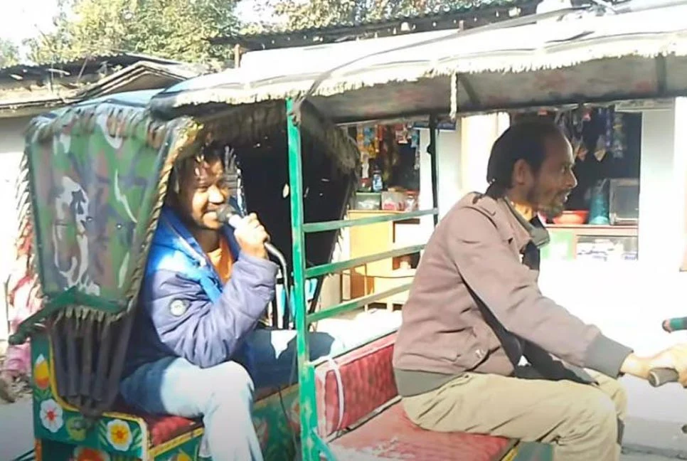 মাদক ছাড়ার ঘোষণা দিয়ে এলাকায় যুবকের ব্যতিক্রমী মাইকিং