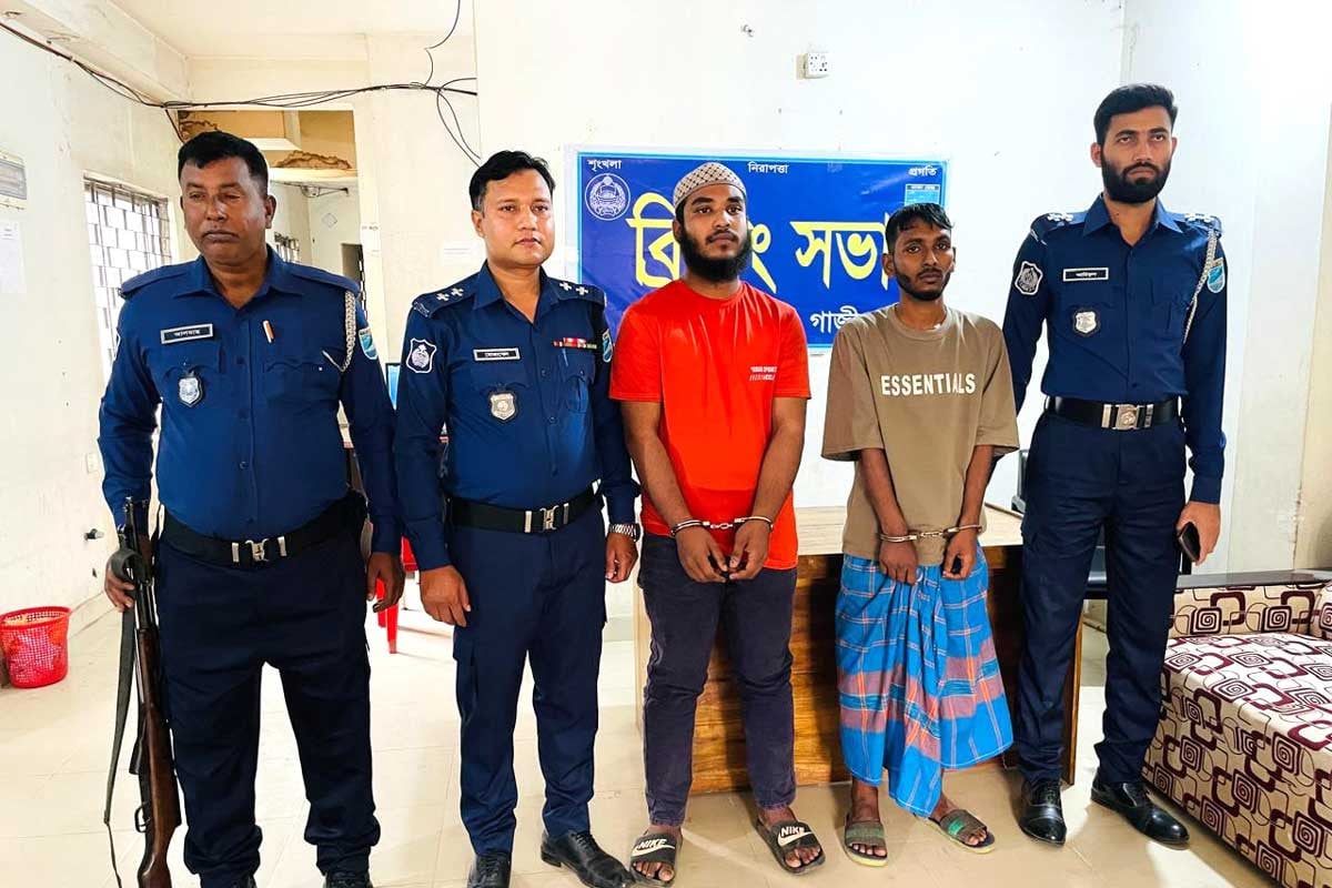 বাবার কাছে নালিশ দিতে চাওয়ায় ছোট ভাইকে হত্যা, বড় ভাইসহ গ্রেপ্তার ২