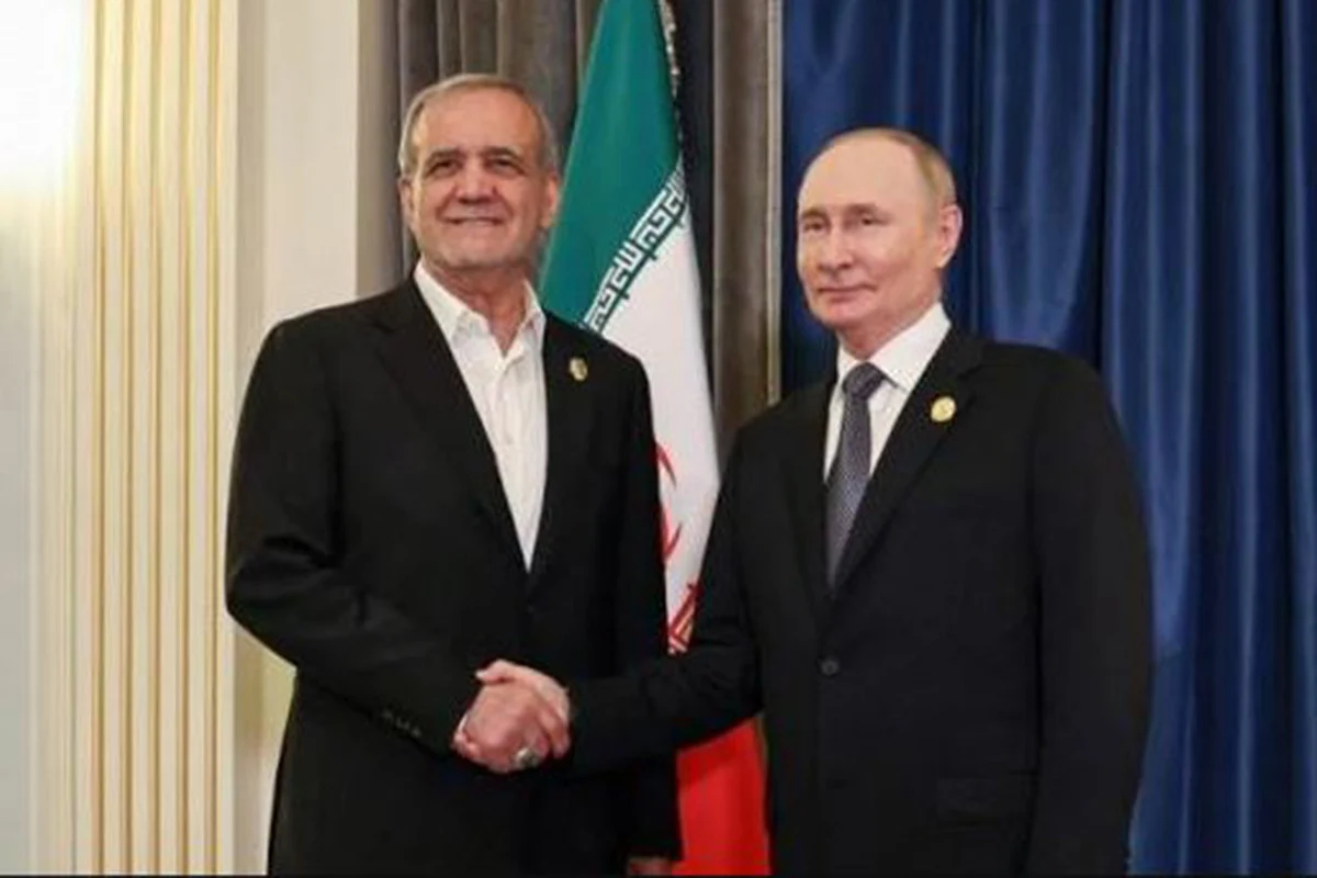 ইরানের প্রেসিডেন্টের সঙ্গে ফোনালাপ পুতিনের, কী কথা হলো