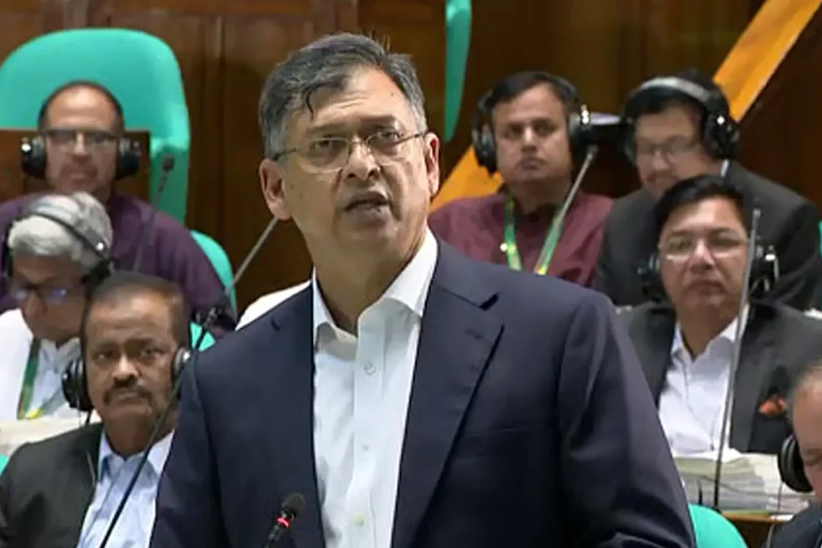 বেগম খালেদা জিয়া সংসদে থাকলে সবচেয়ে বেশি খুশি হতেন : স্বরাষ্ট্রমন্ত্রী