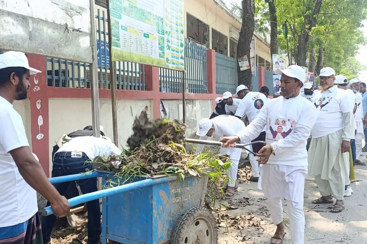 নড়িয়ায় বিএনপির পরিচ্ছন্নতা অভিযান